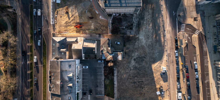 Démolition d’un ensemble immobilier au centre-ville de Troyes