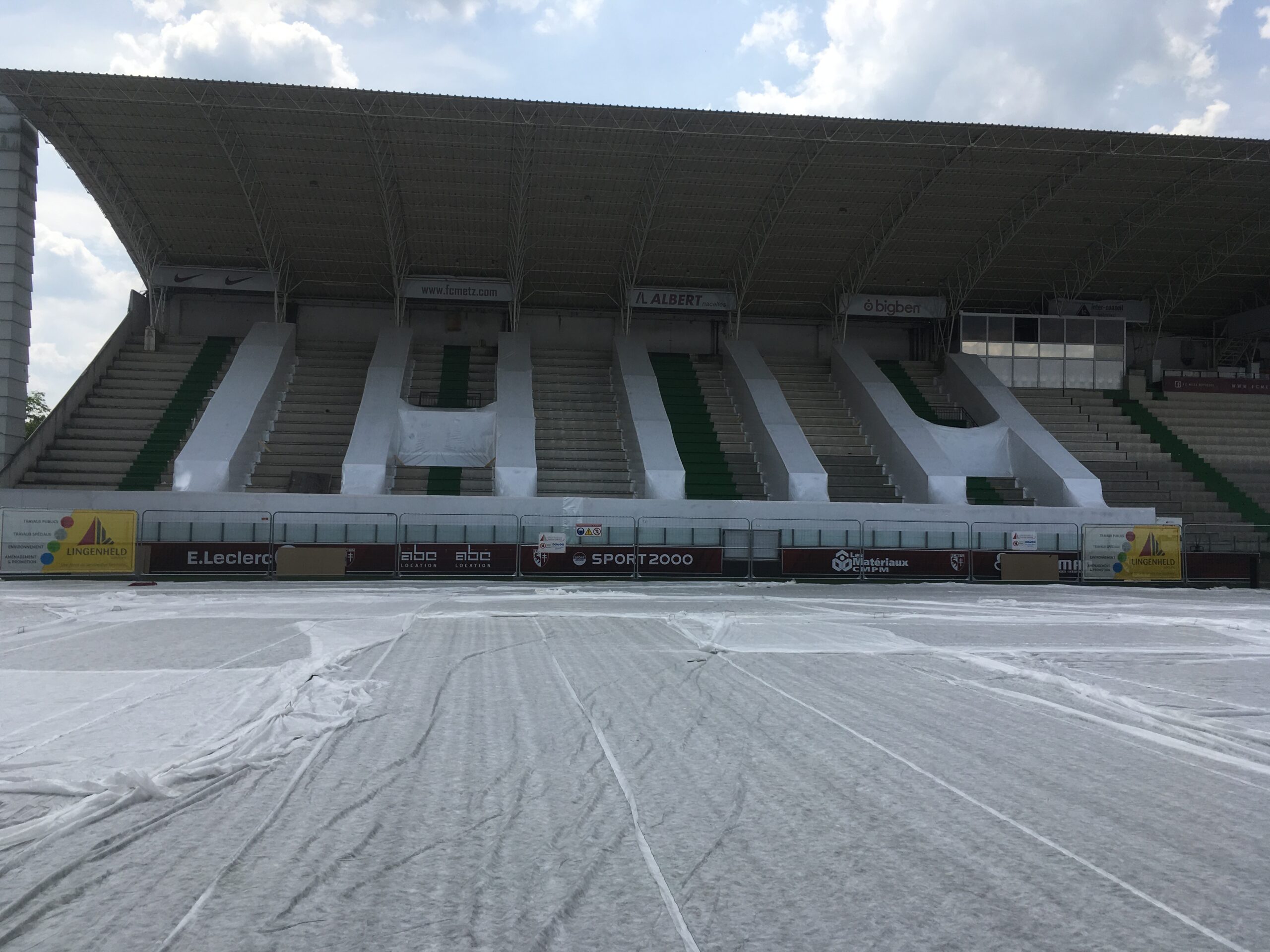 Reconstruction de la tribune Sud du stade St Symphorien à Metz